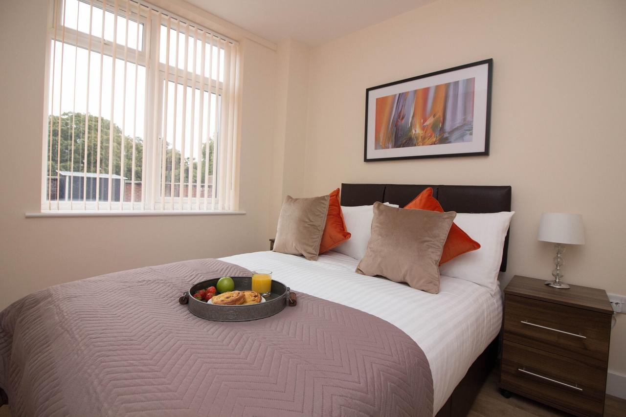 Dpv - Above Bar Street Apartments Southampton Luaran gambar