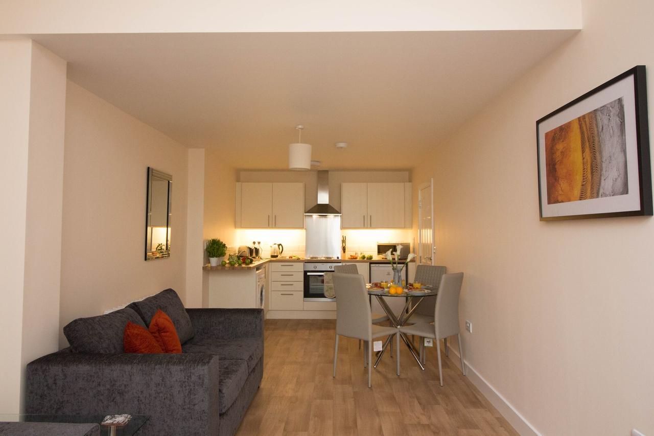 Dpv - Above Bar Street Apartments Southampton Luaran gambar