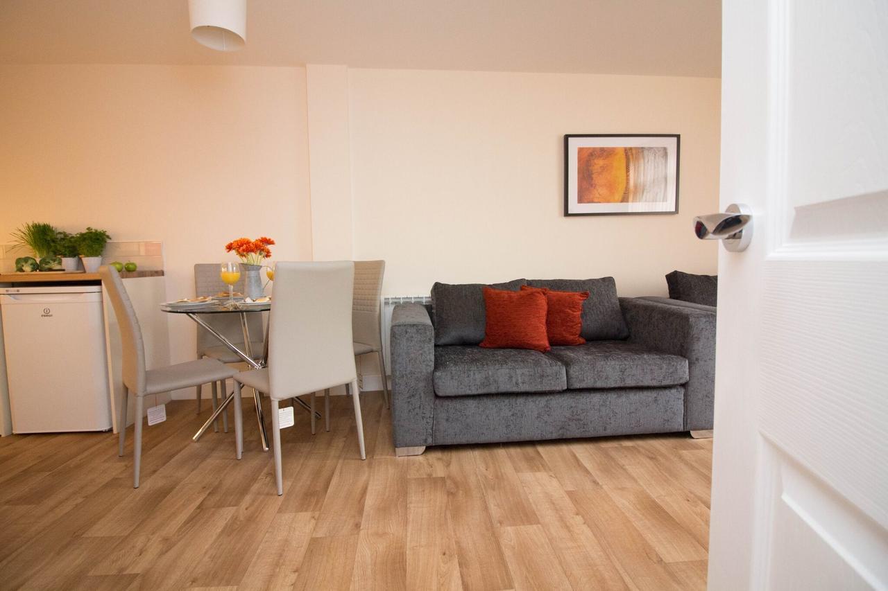 Dpv - Above Bar Street Apartments Southampton Luaran gambar