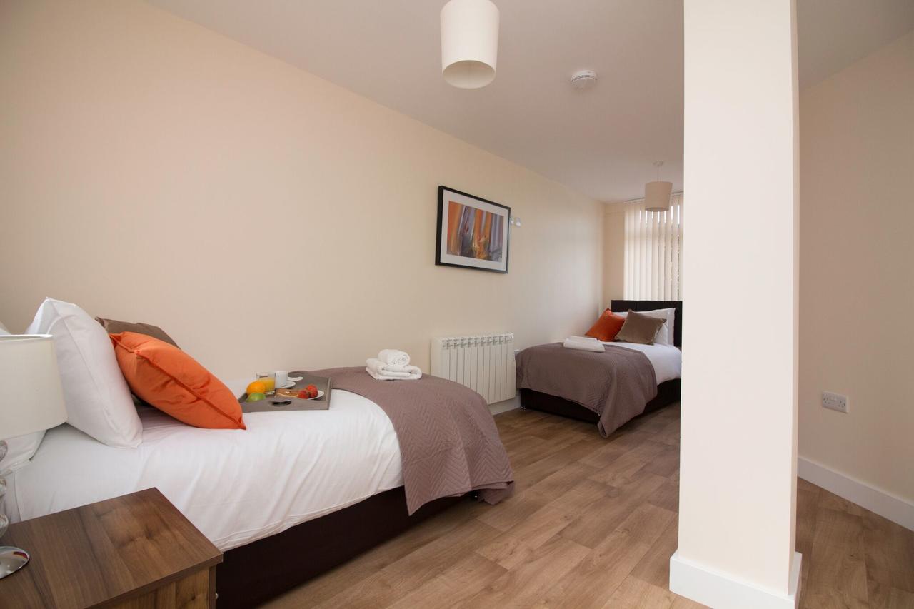 Dpv - Above Bar Street Apartments Southampton Luaran gambar