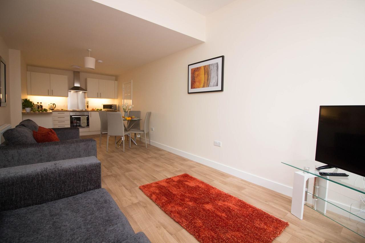Dpv - Above Bar Street Apartments Southampton Luaran gambar